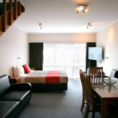 Touchwood Motor Lodge Pukekohe Buitenkant foto