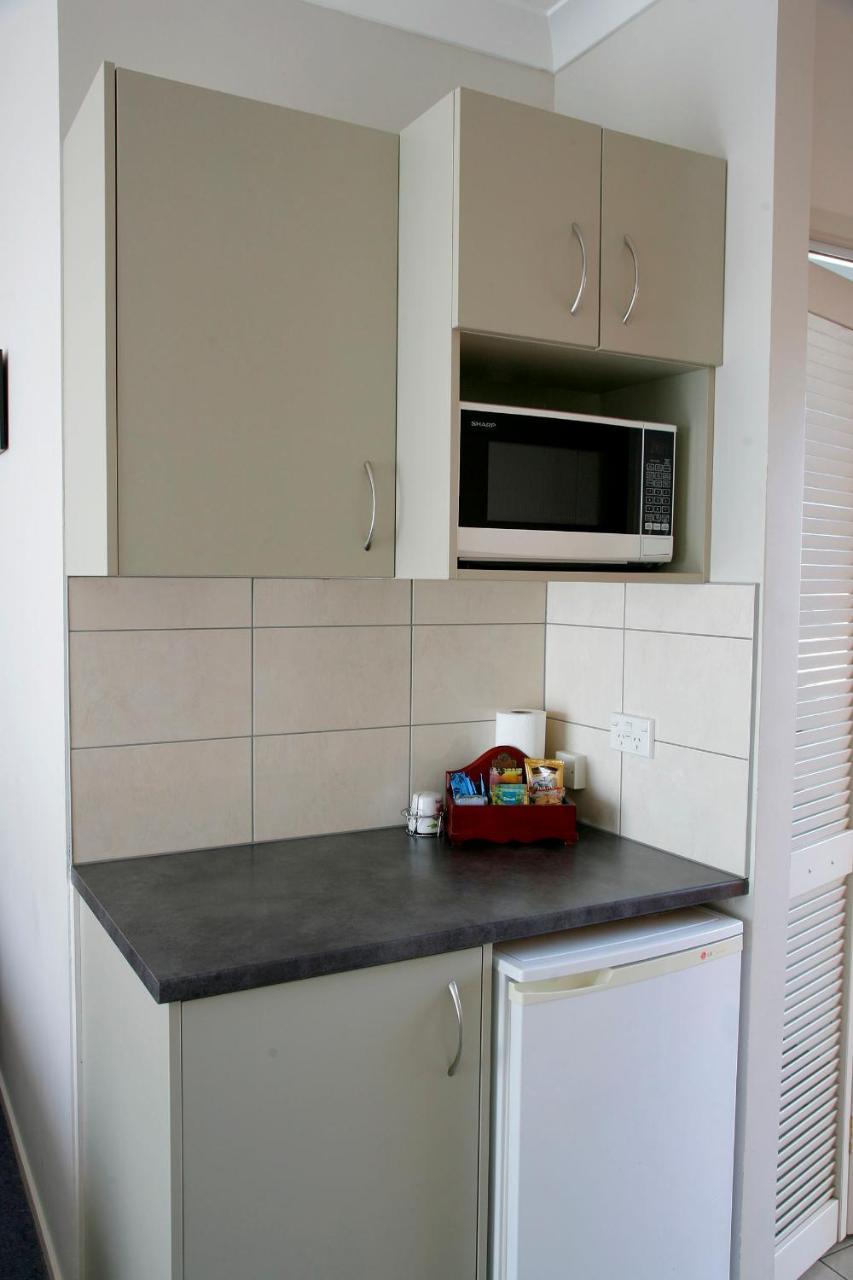 Touchwood Motor Lodge Pukekohe Buitenkant foto