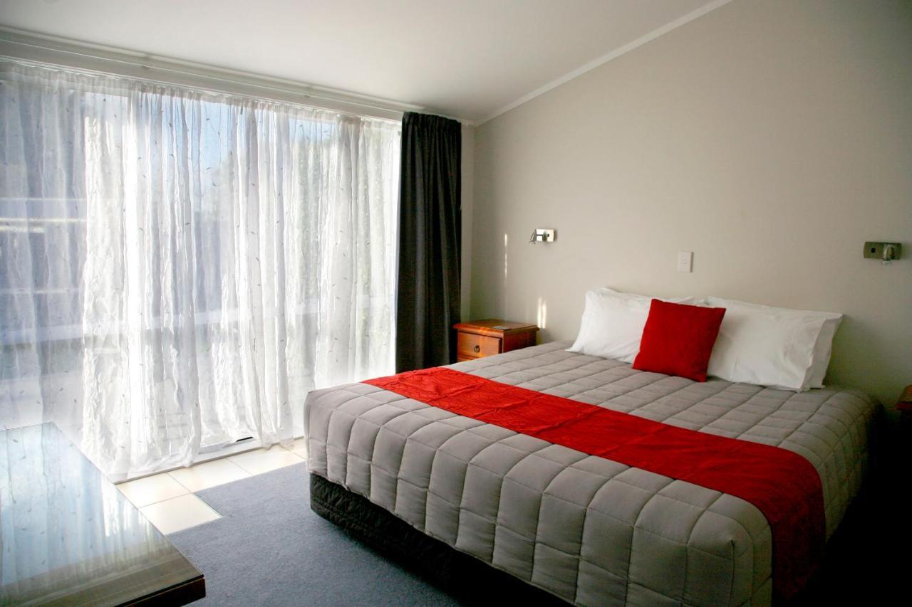 Touchwood Motor Lodge Pukekohe Buitenkant foto