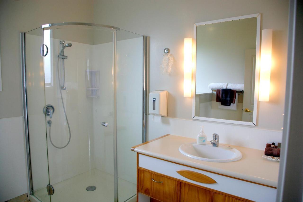 Touchwood Motor Lodge Pukekohe Buitenkant foto