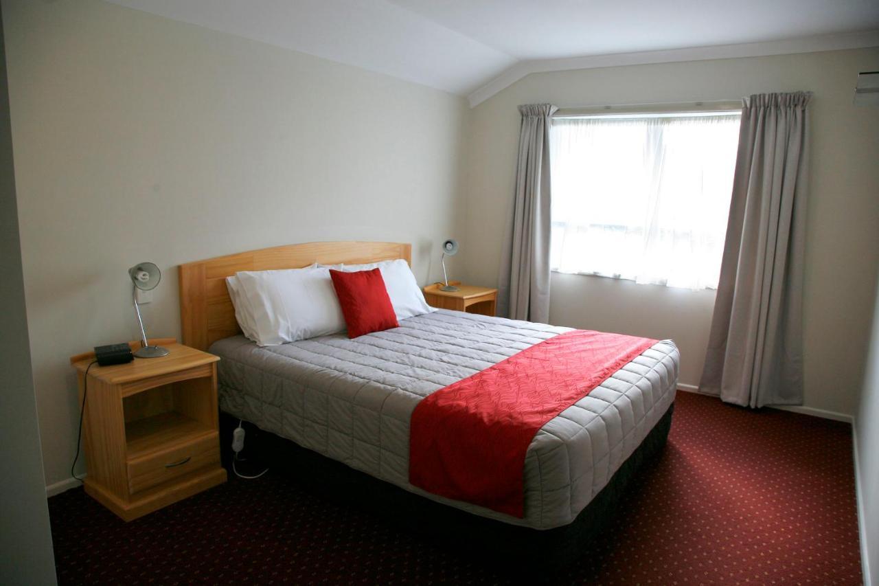 Touchwood Motor Lodge Pukekohe Buitenkant foto